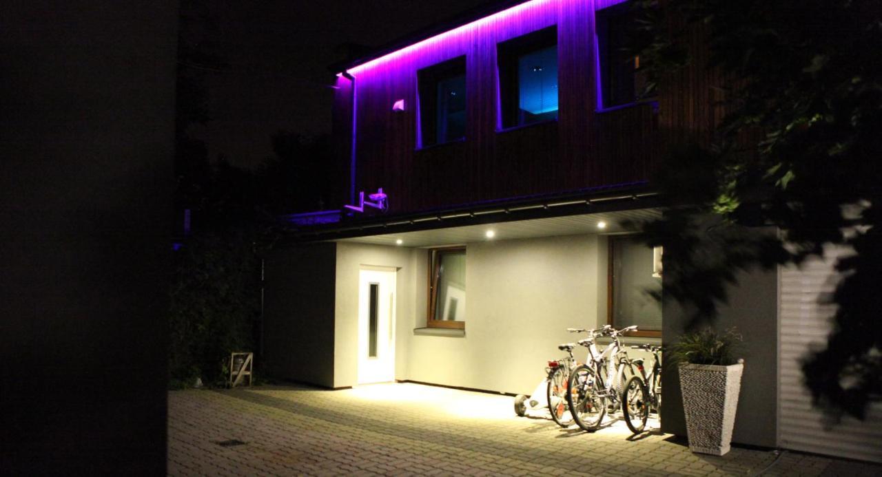 Lupoapartments Kosynierow Klimatyzacja Dostep Na Kod Лодзь Экстерьер фото