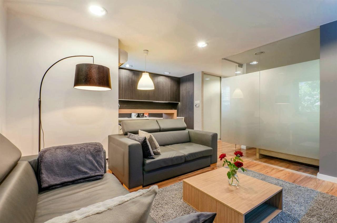Lupoapartments Kosynierow Klimatyzacja Dostep Na Kod Лодзь Экстерьер фото